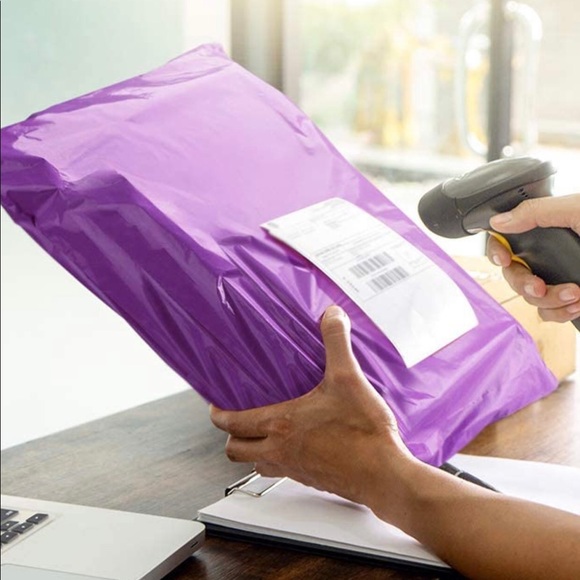 POLYMAILER  BAGS ,  Water & tear resistant. Only for not fragile items. - Picture 3 of 13